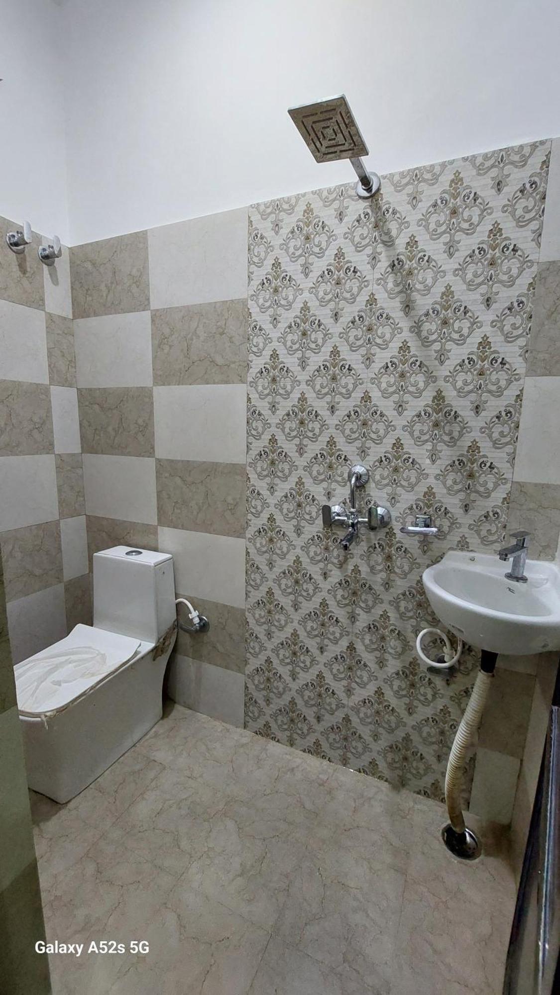 Narayani Paying Guest House พาราณสี ภายนอก รูปภาพ